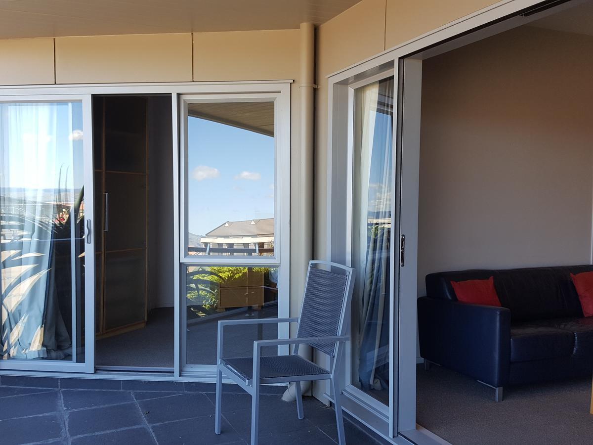 Marina View Apartments Гисборн Экстерьер фото