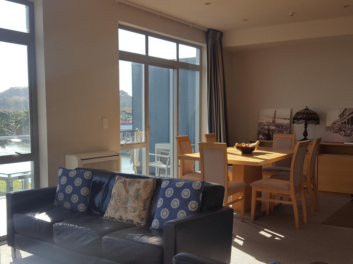 Marina View Apartments Гисборн Экстерьер фото